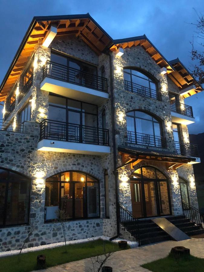 Bujtina Vrenezi Hotel Peshkopi Ngoại thất bức ảnh