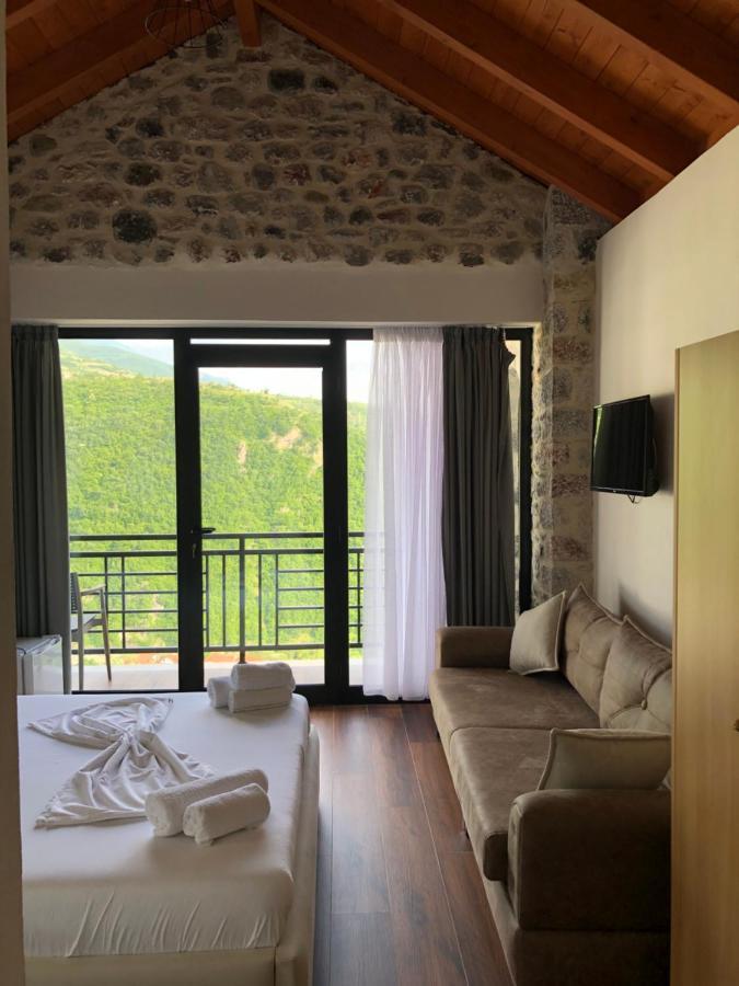 Bujtina Vrenezi Hotel Peshkopi Ngoại thất bức ảnh